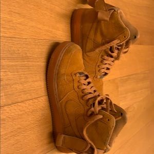 Nike wome’s sz 8 suede wheat Air Force 1 high tops